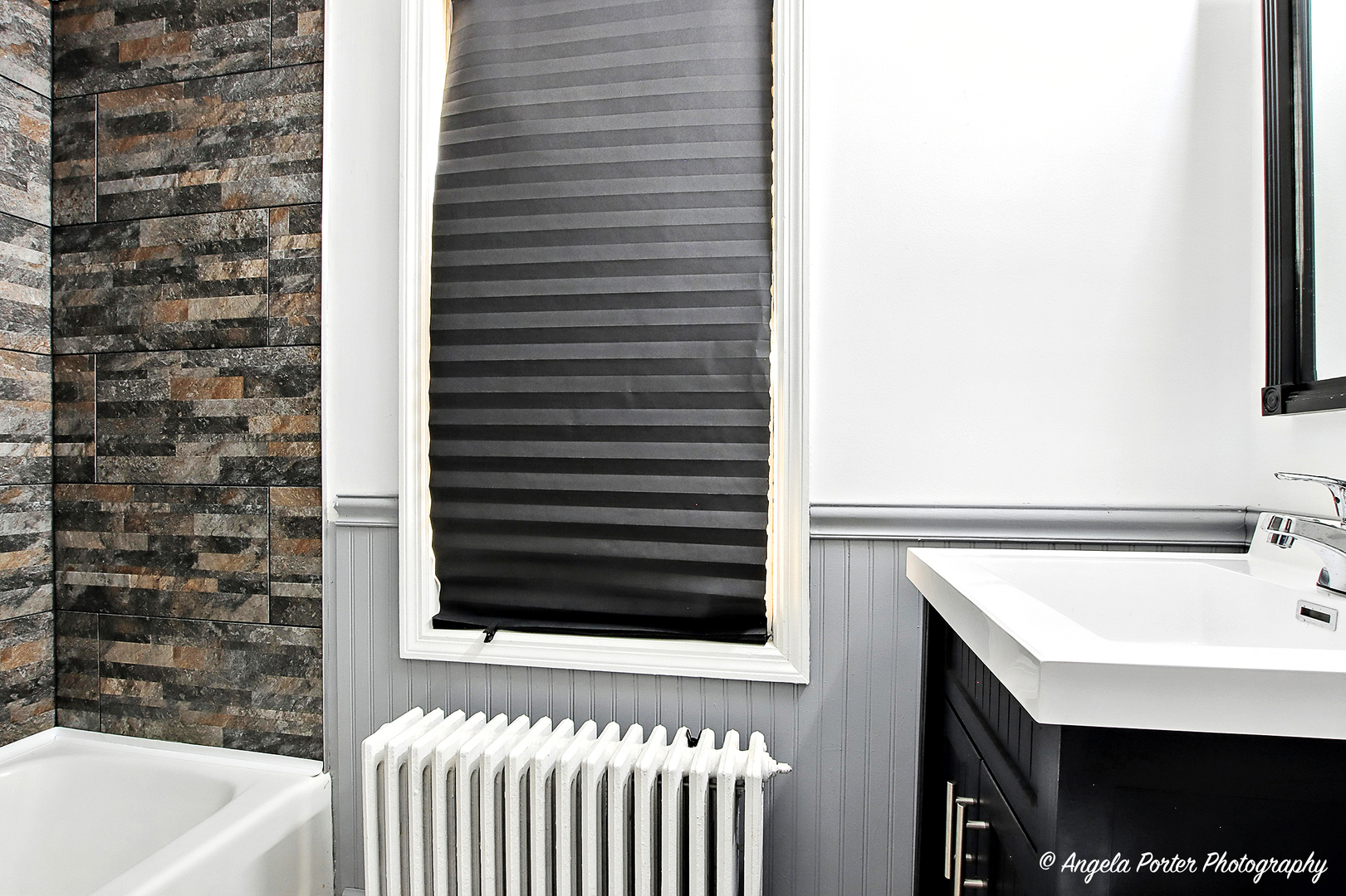 2100 Edina Boulevard