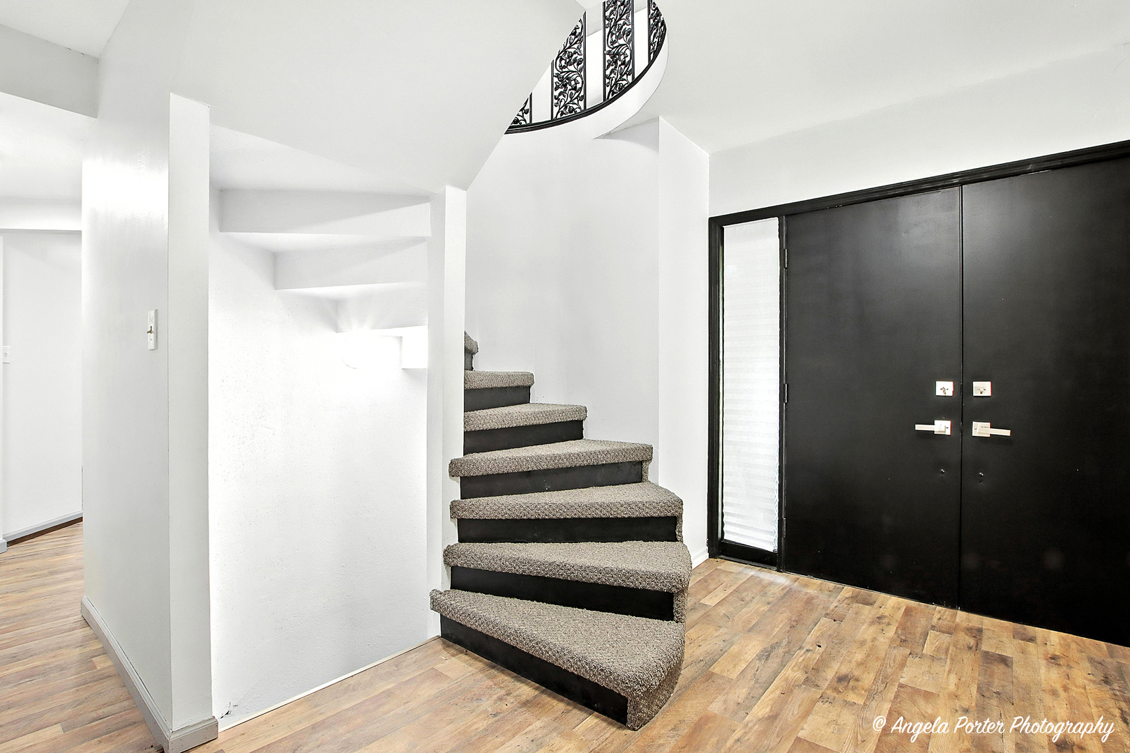 2100 Edina Boulevard