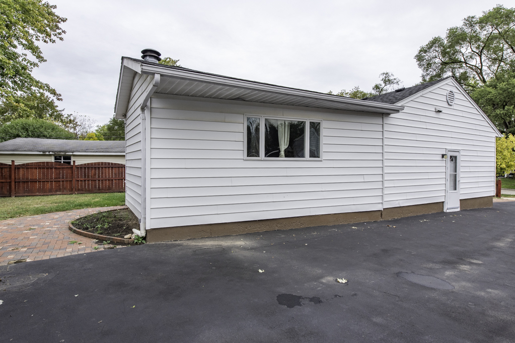 2246 Ottawa Road
