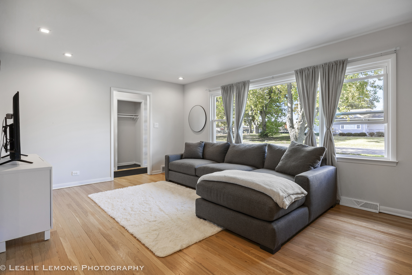 1S325 Buttercup Lane