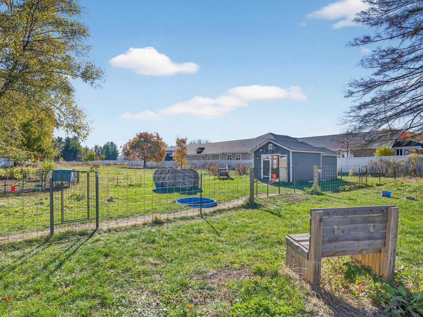 4523 W Crystal Lake Road