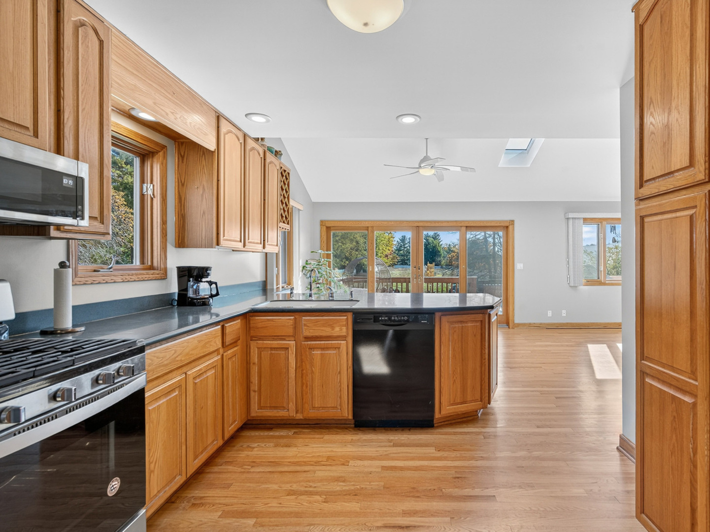 4523 W Crystal Lake Road