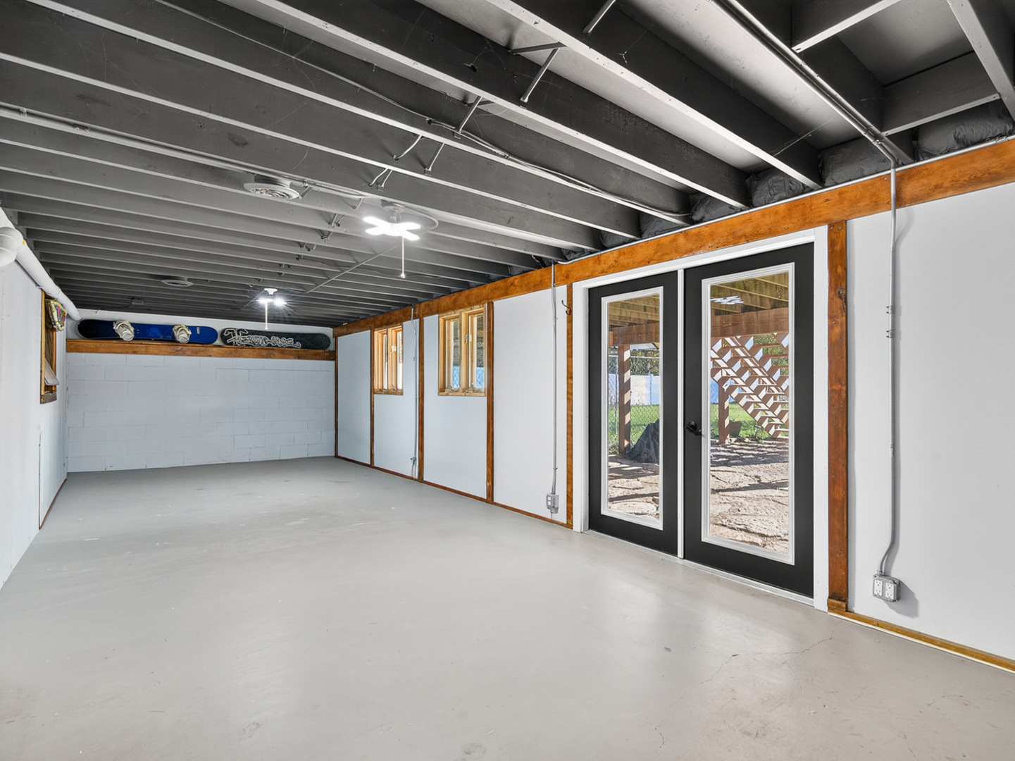 4523 W Crystal Lake Road