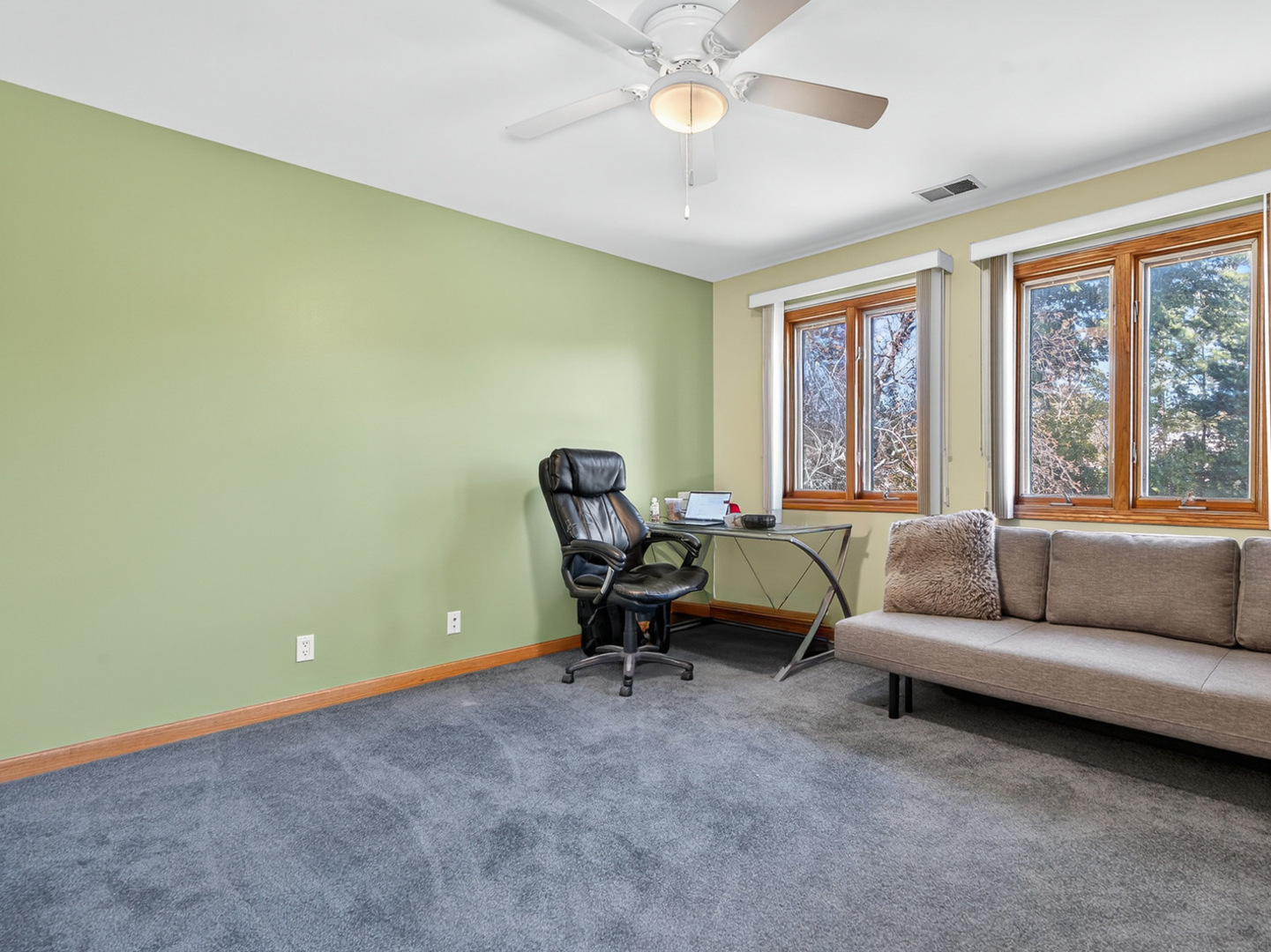 4523 W Crystal Lake Road