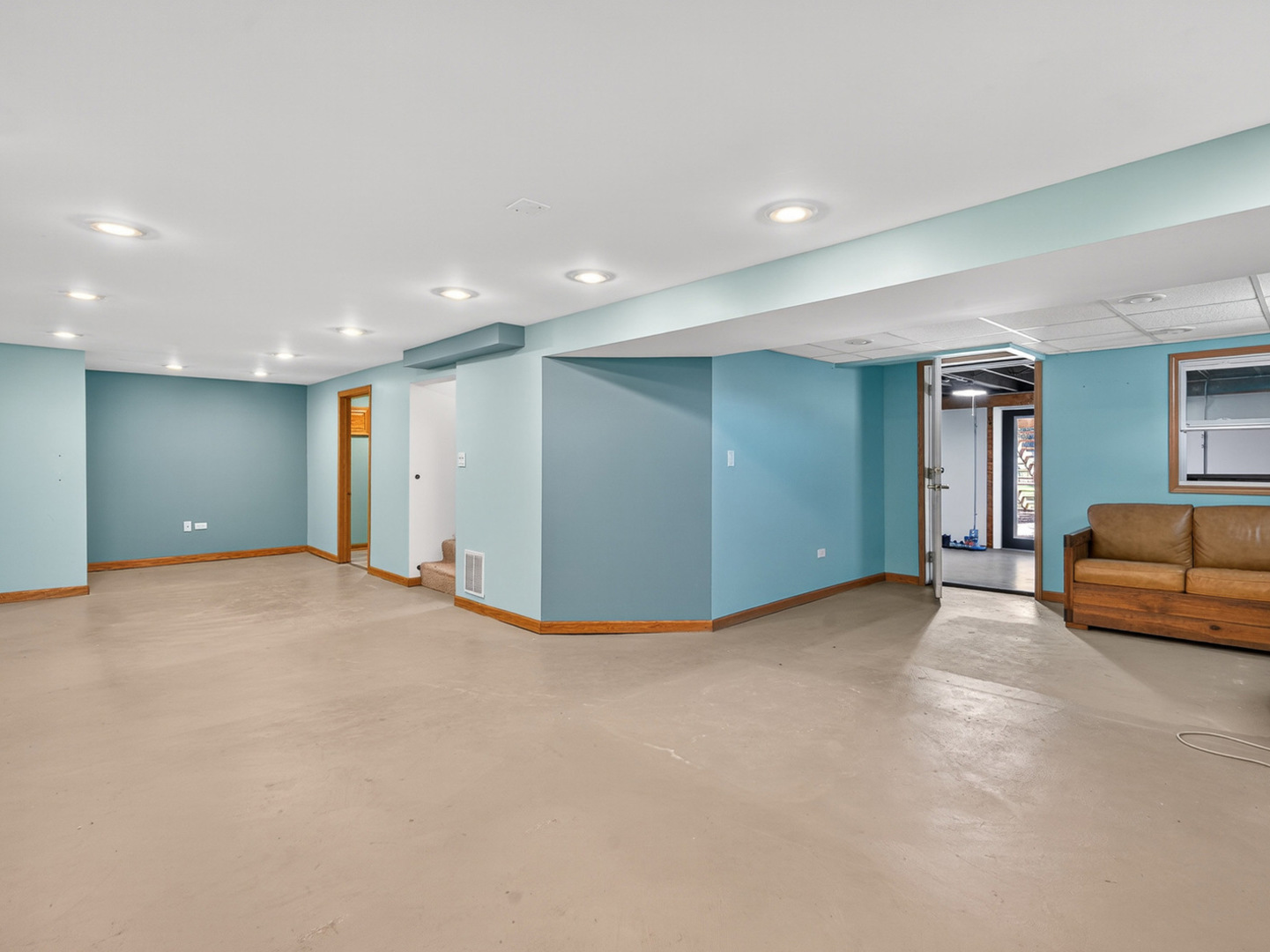 4523 W Crystal Lake Road