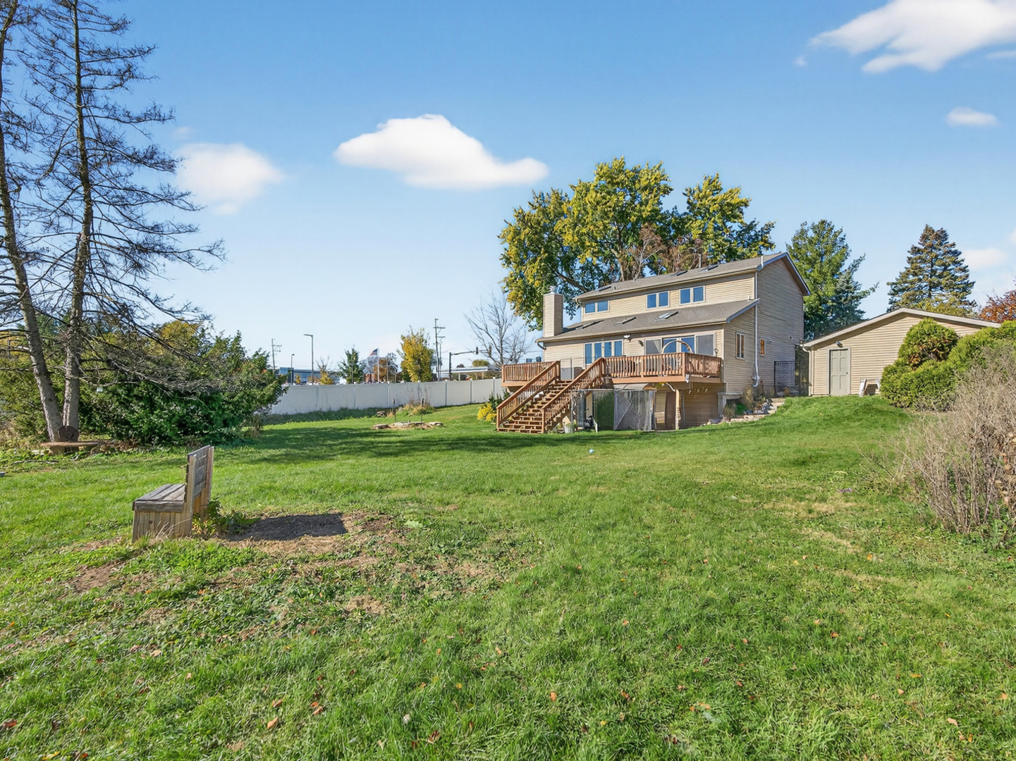 4523 W Crystal Lake Road