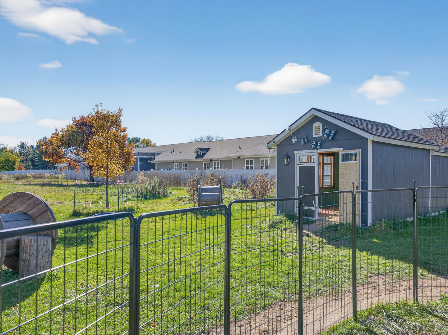 4523 W Crystal Lake Road