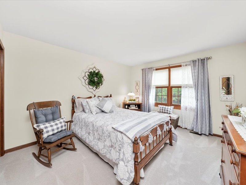 1625 Churchill Court