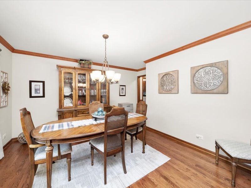 1625 Churchill Court