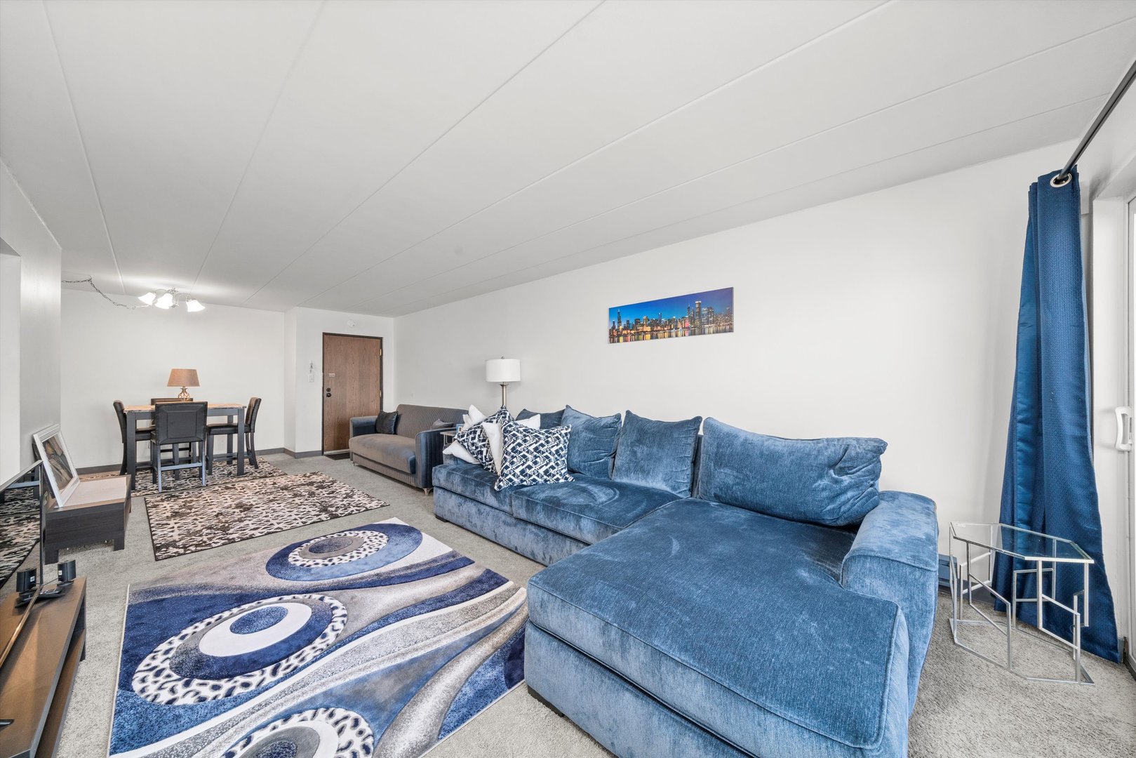 7945 S Oketo Avenue Unit: 404