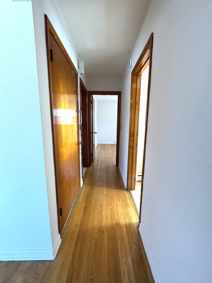 1915 Seymour Avenue Unit: 2
