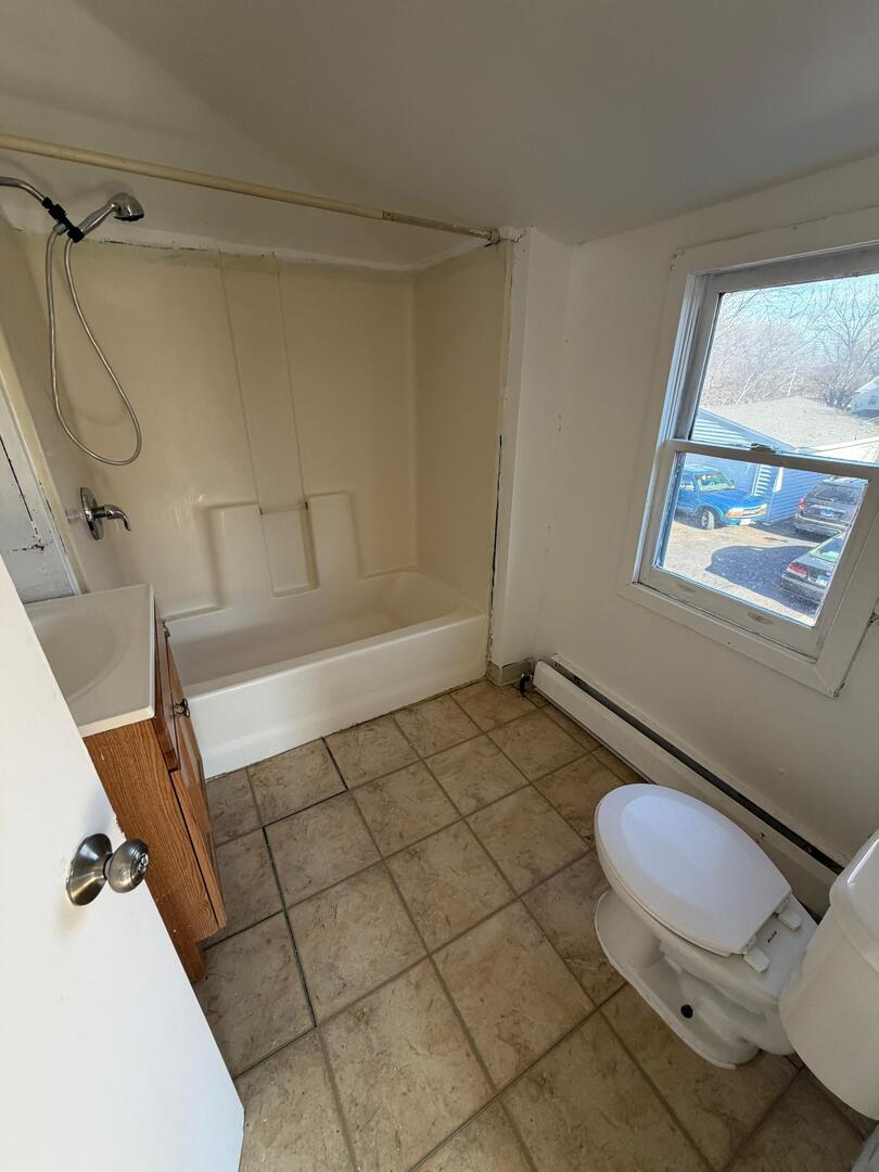 321 S Martin Luther King Jr Avenue Unit: 2