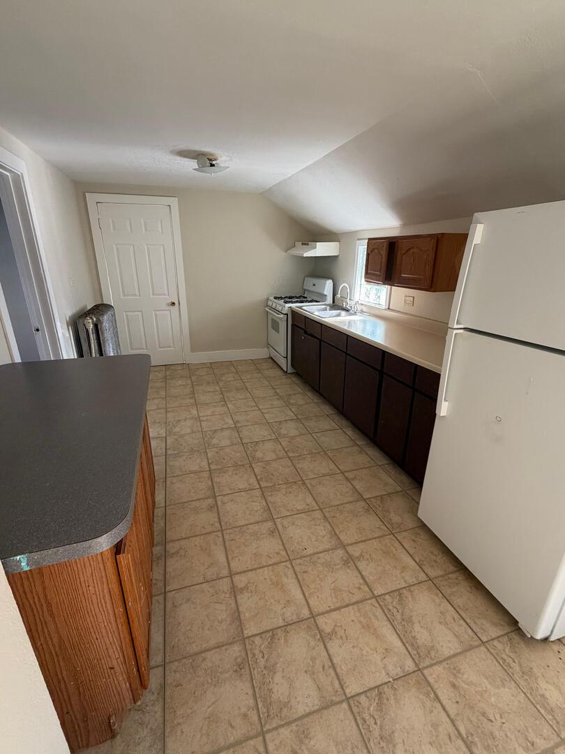 321 S Martin Luther King Jr Avenue Unit: 2