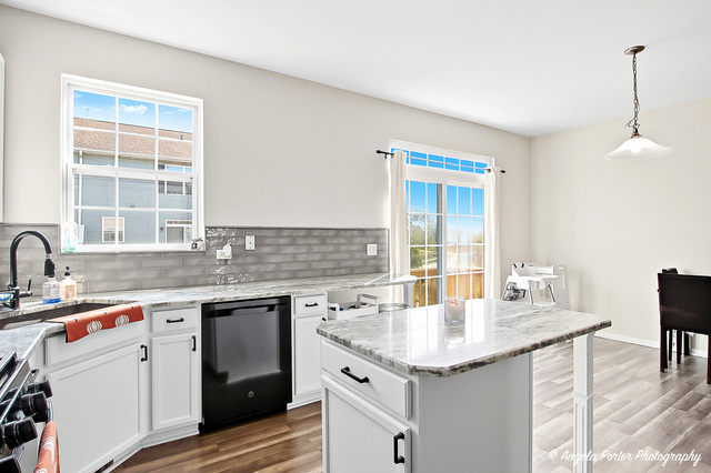 1477 W Sedgewood Court