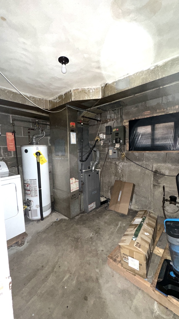 9067 N Clifton Avenue