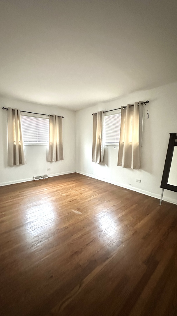 9067 N Clifton Avenue