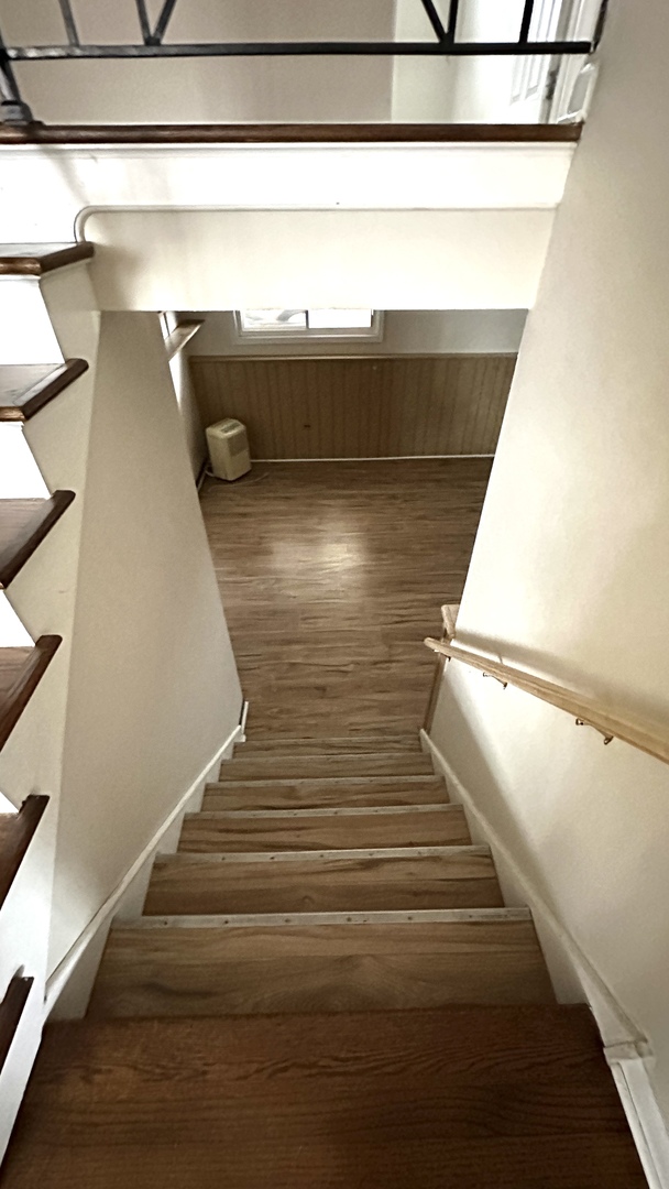 9067 N Clifton Avenue