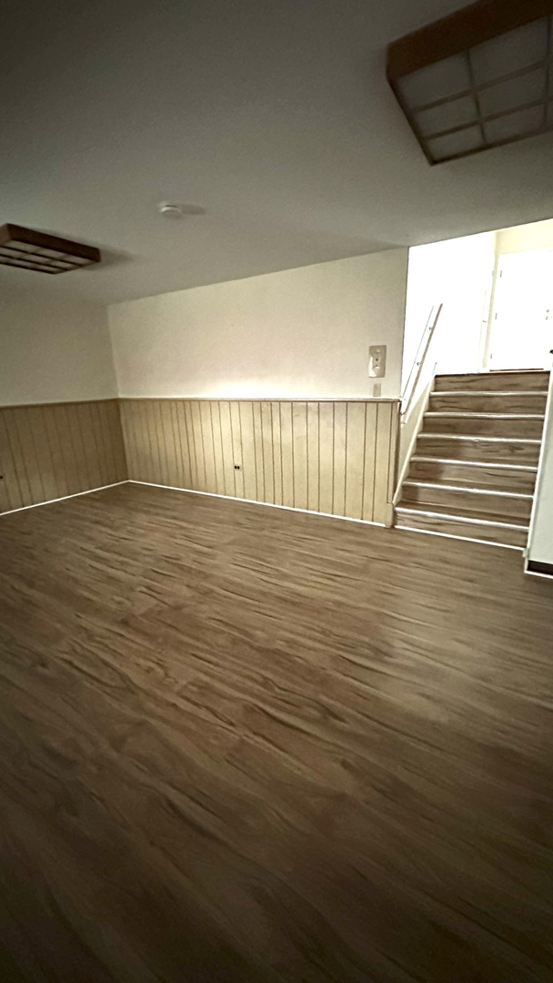 9067 N Clifton Avenue