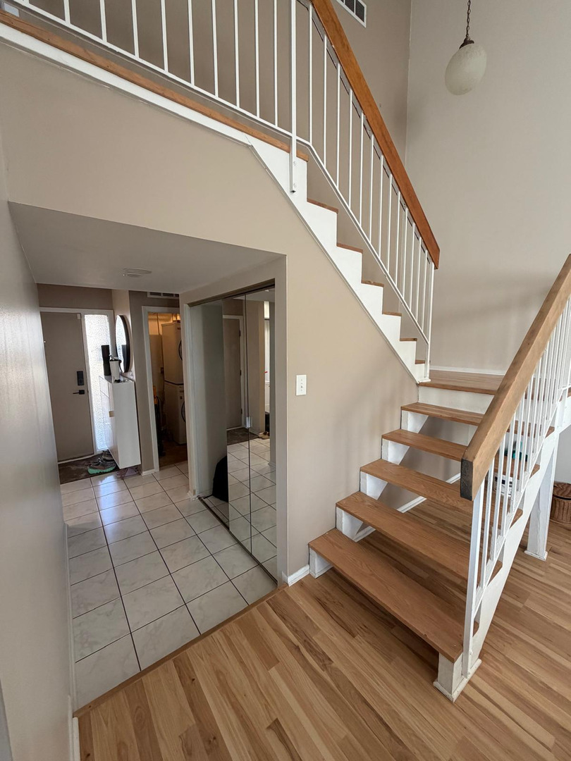 15 Constitution Court