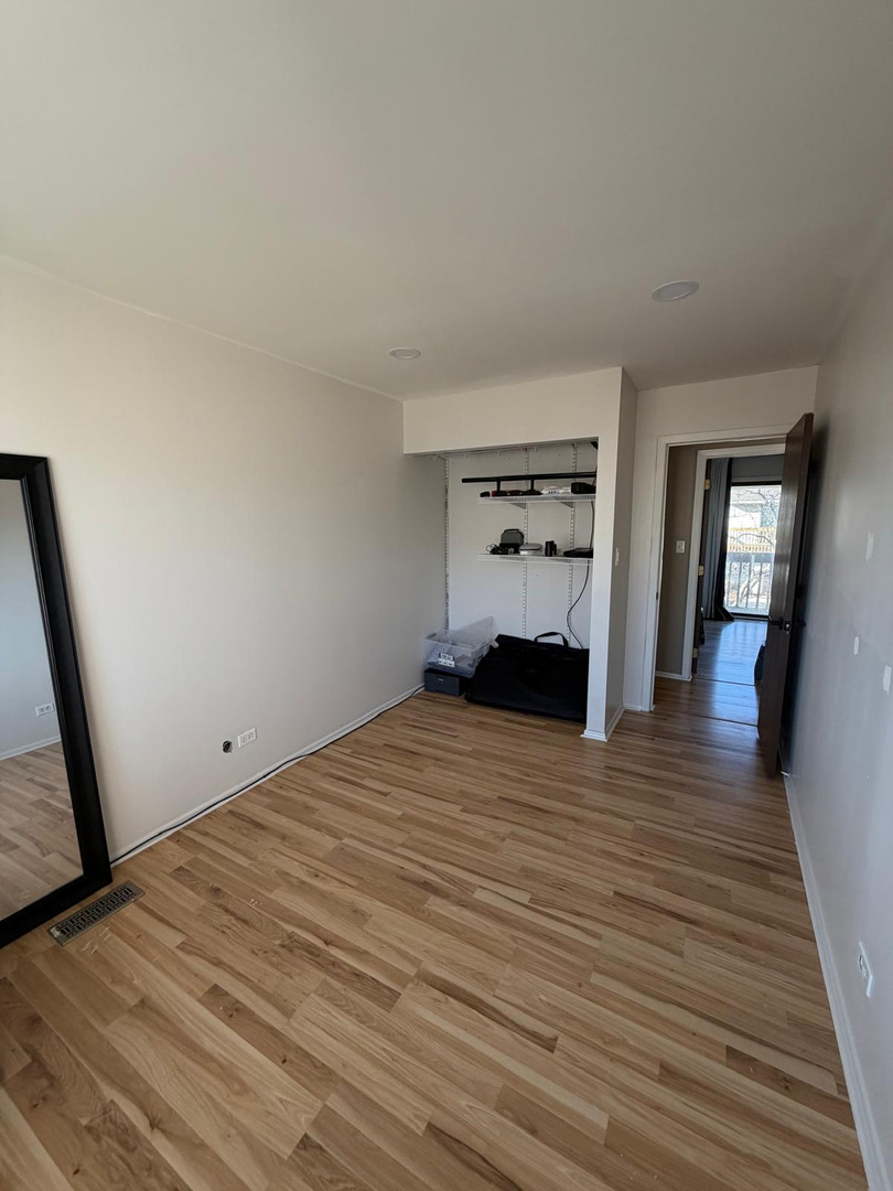 15 Constitution Court