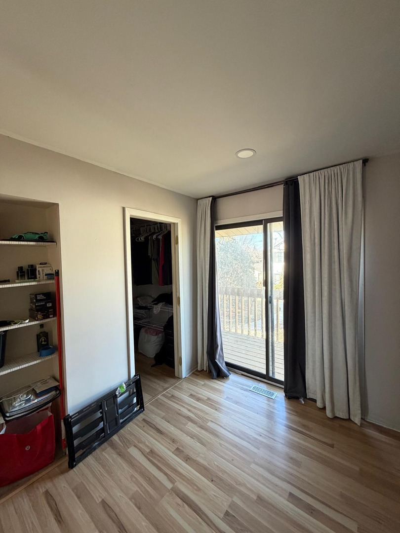 15 Constitution Court