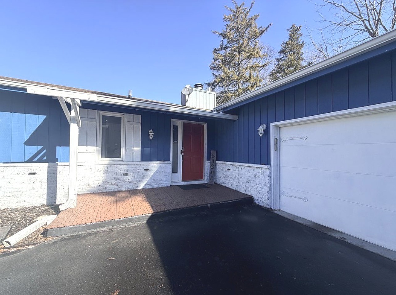 7 Woodhead Drive