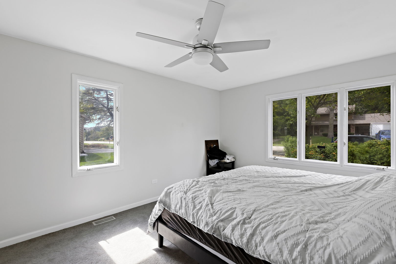 7 Woodhead Drive