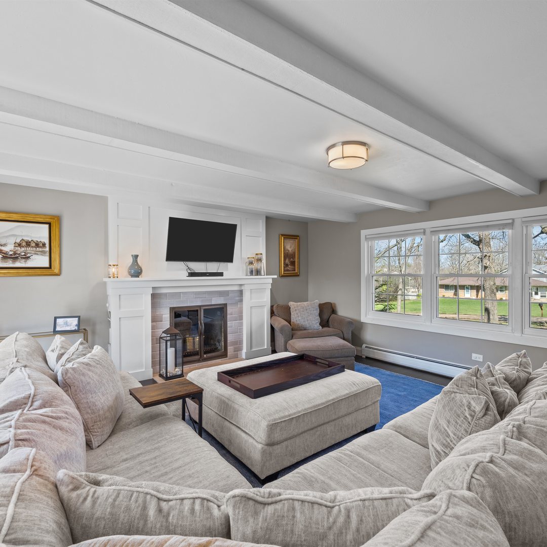 1201 Country Club Road