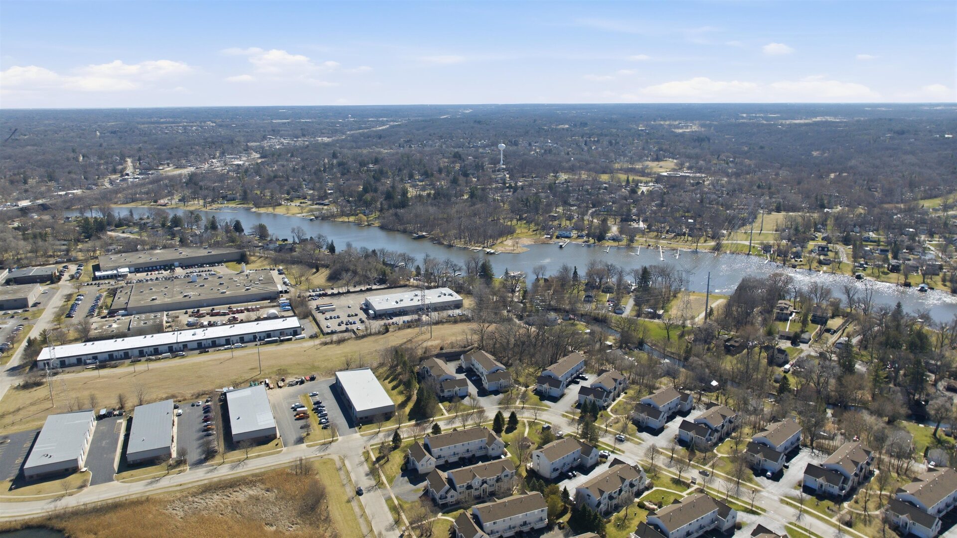 542 Cary Woods Circle