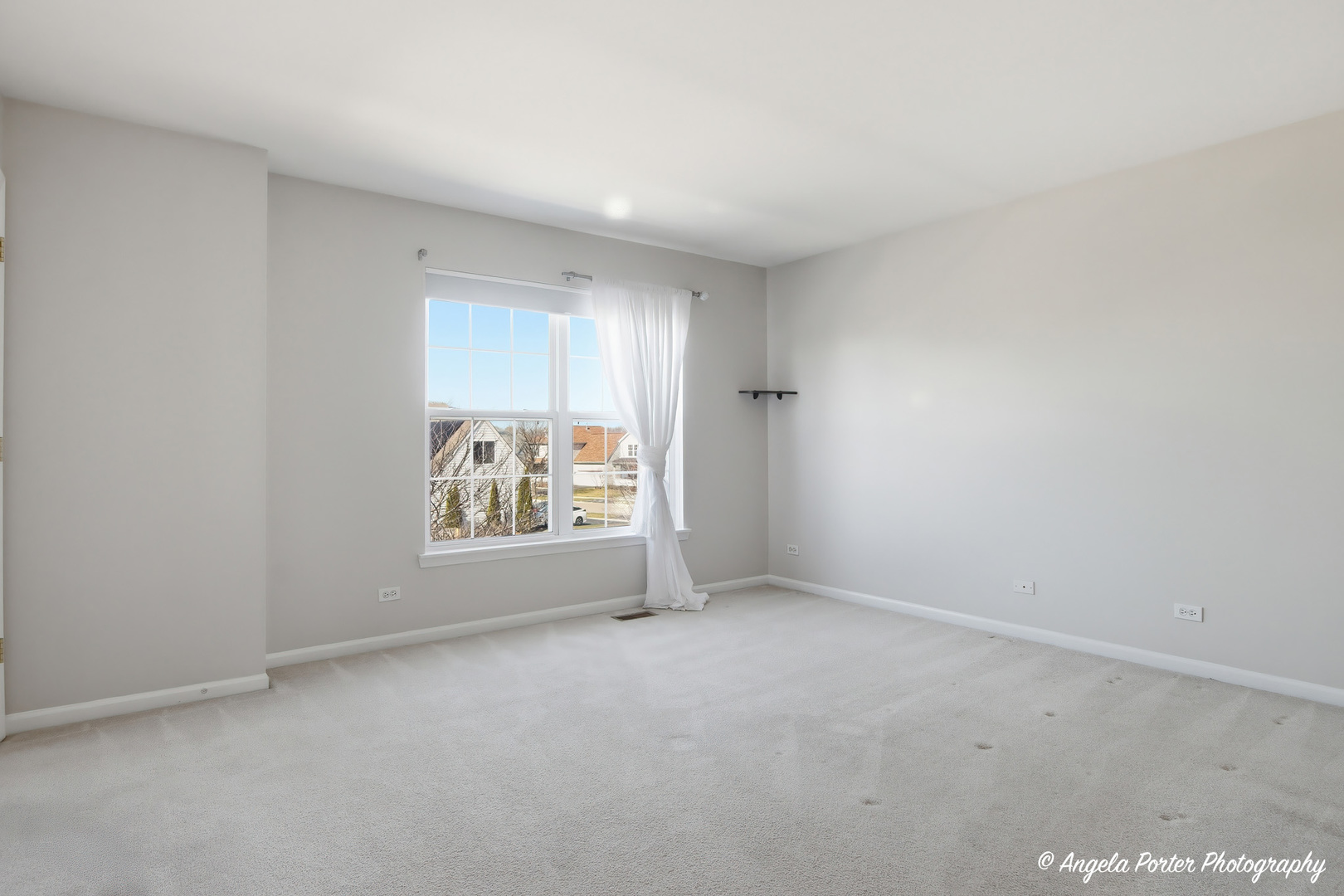 749 S Parkside Drive