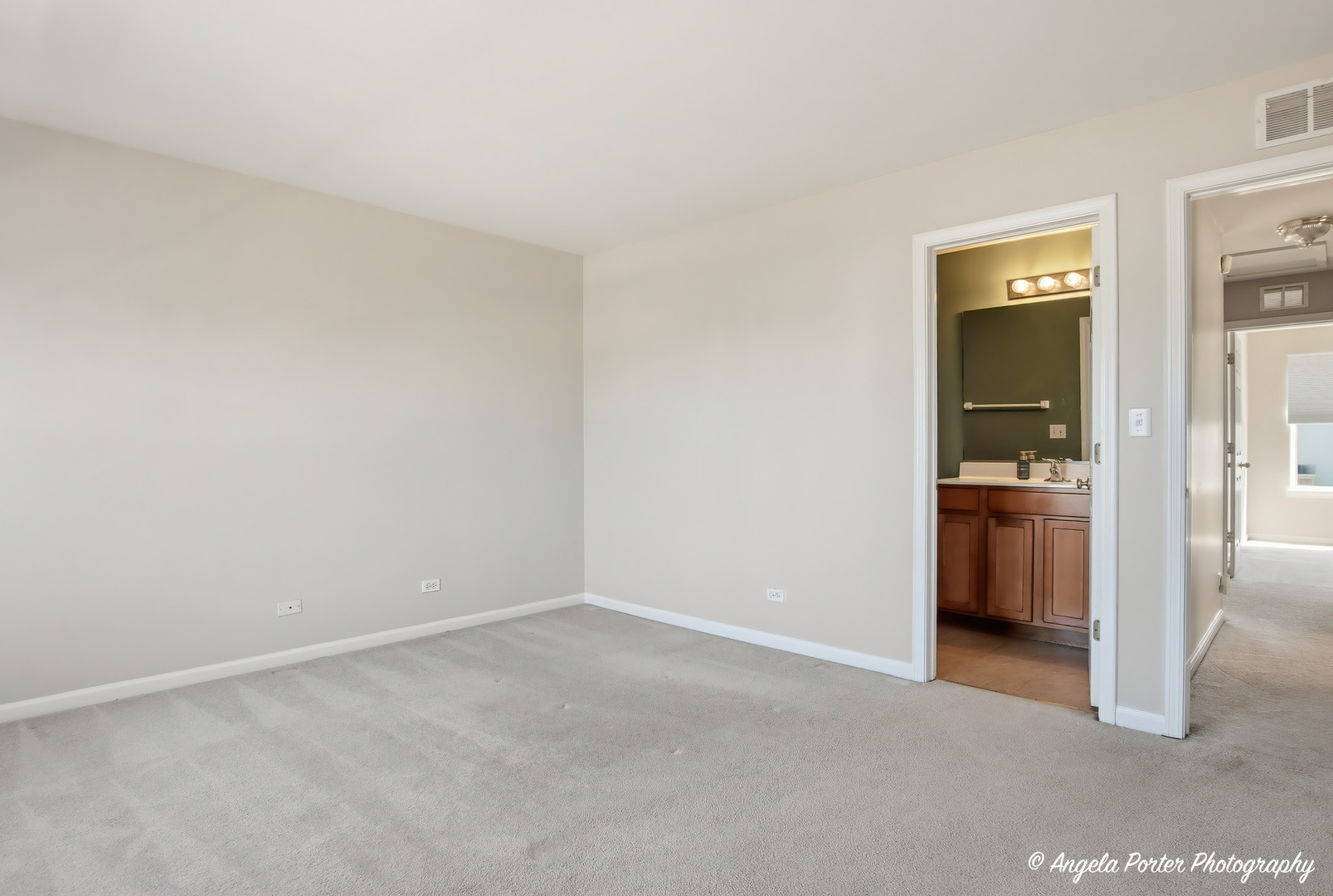 749 S Parkside Drive