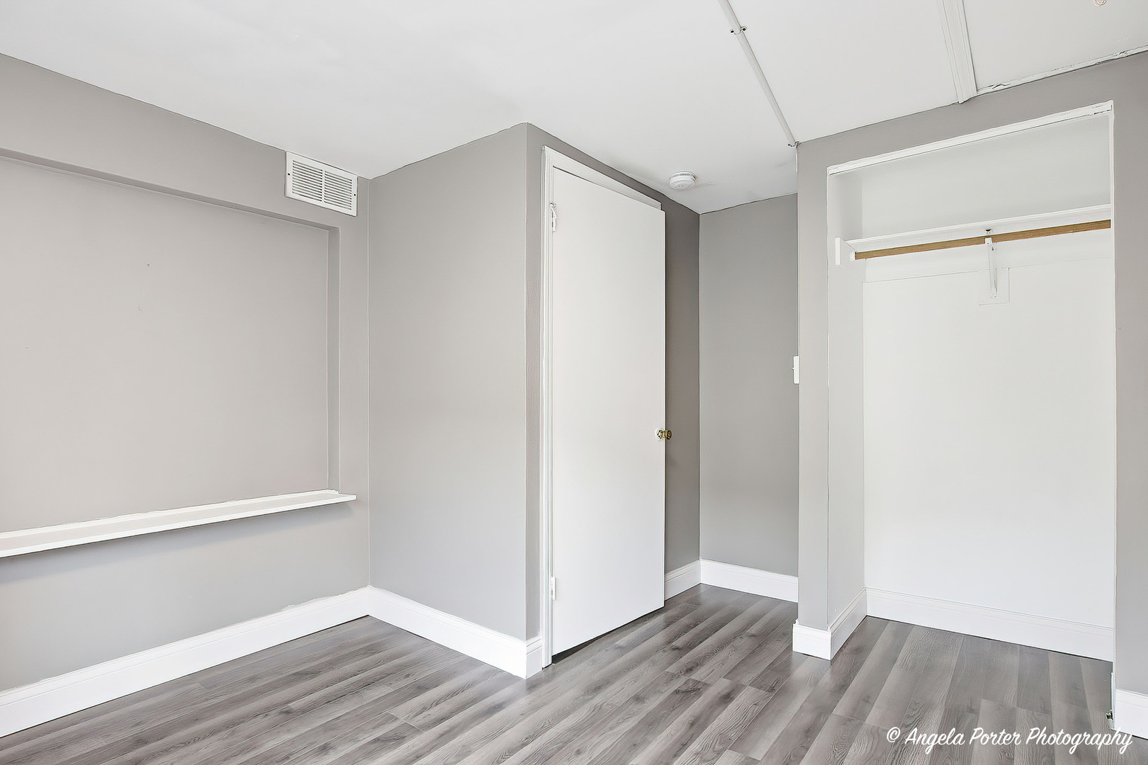 320 E WASHINGTON Street