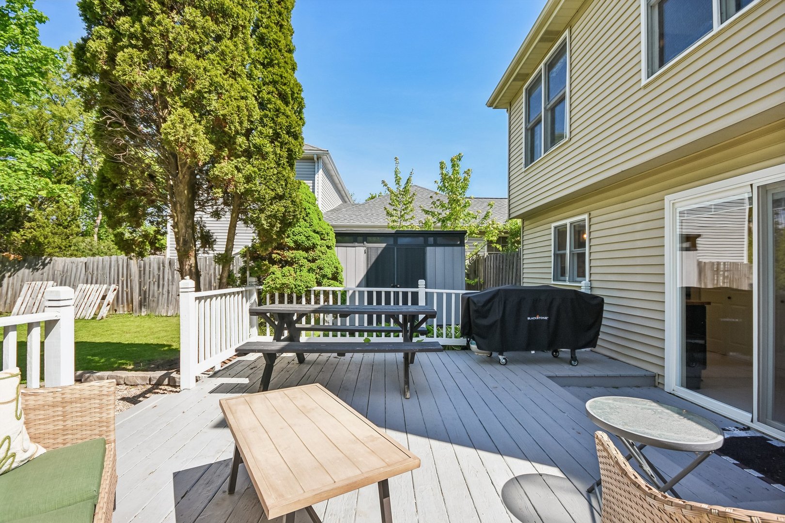 335 FARMHILL Circle