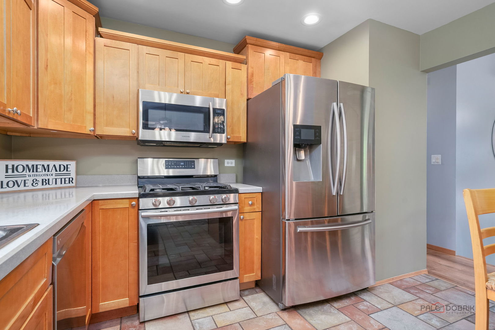 829 Colony Court