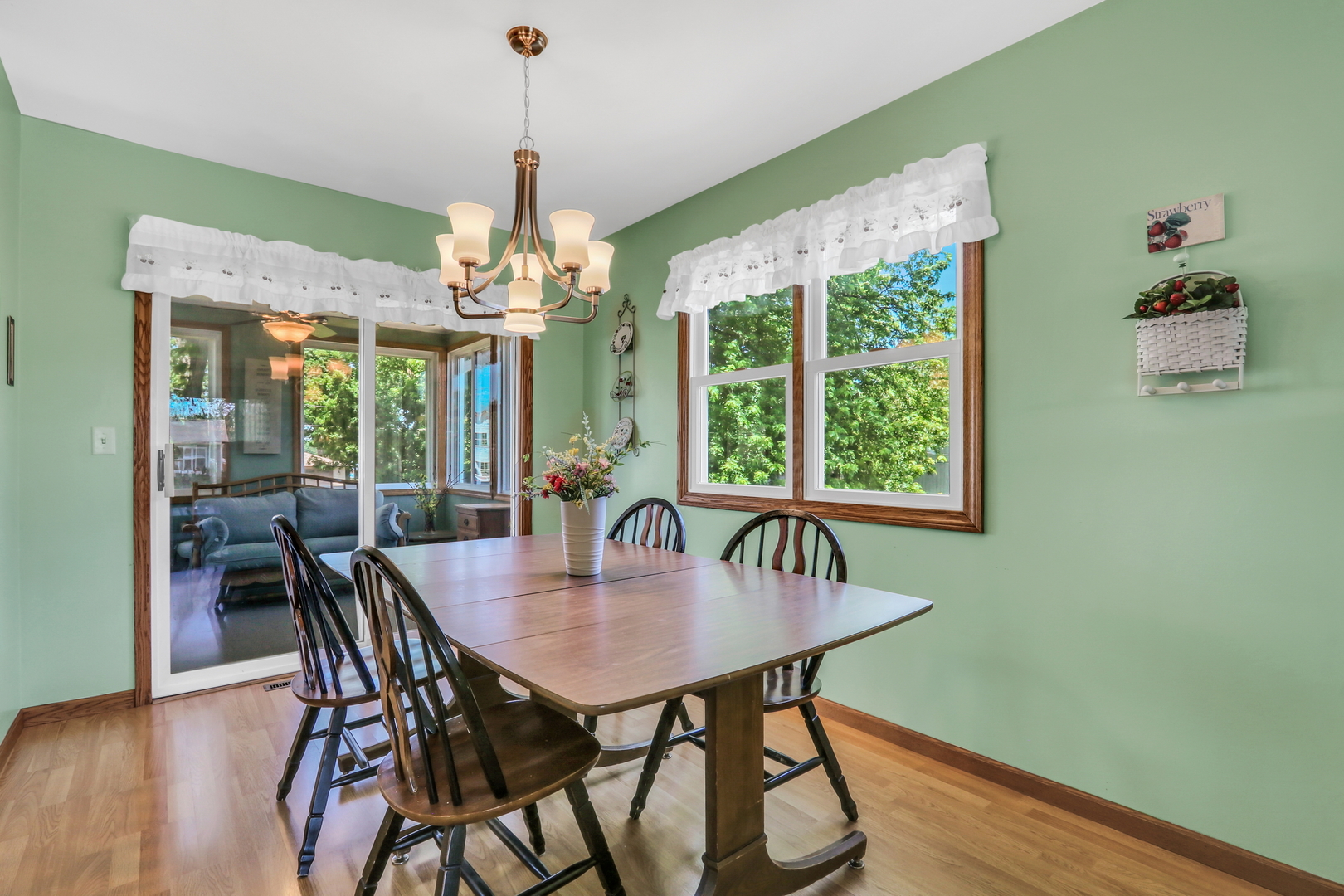 471 Linden Lane