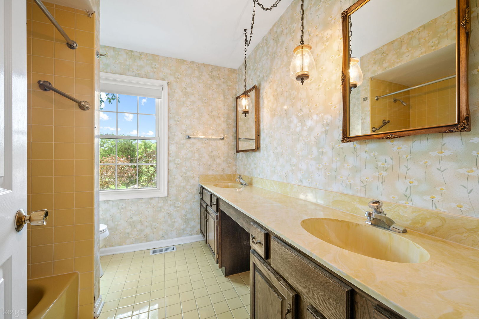 1392 Terre Drive