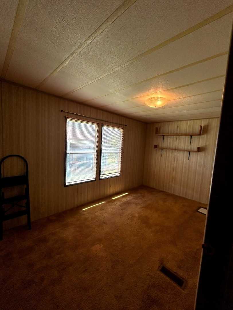 880 Carmella Lane