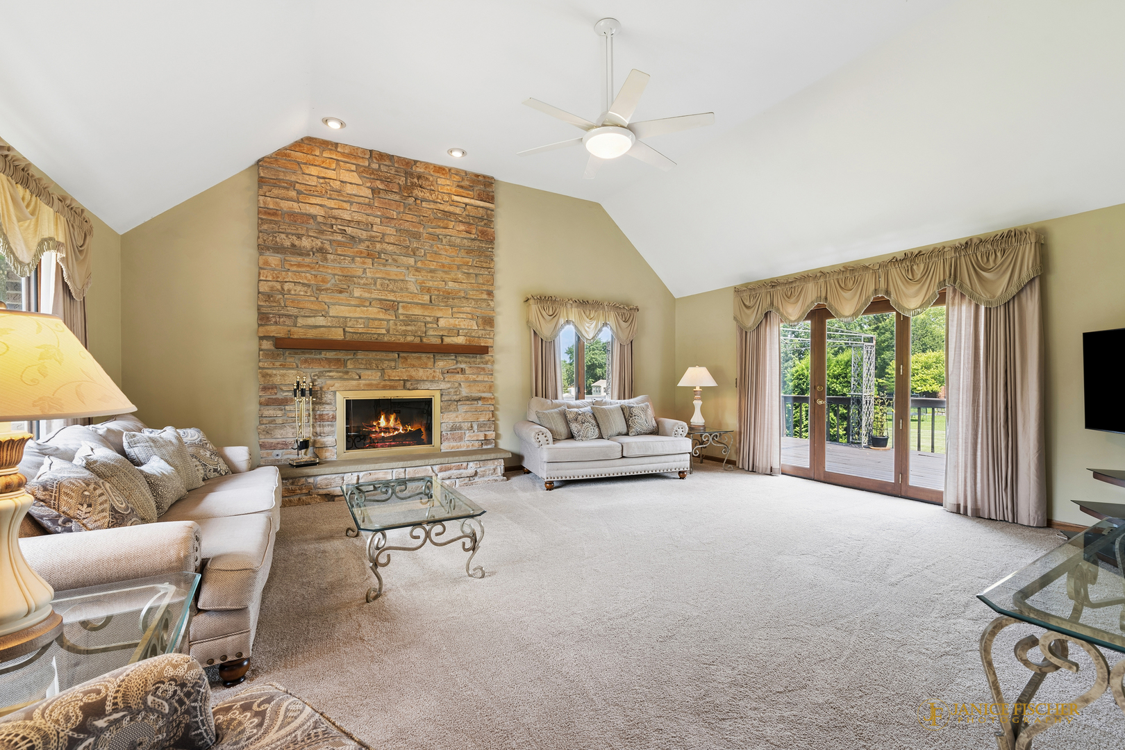 33705 Creek Court