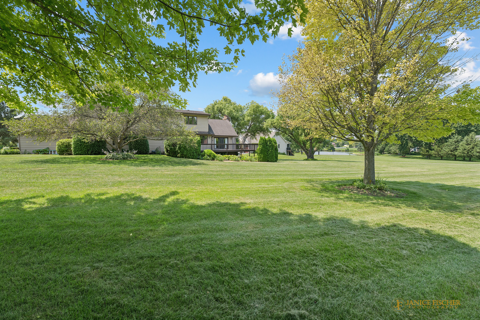 33705 Creek Court