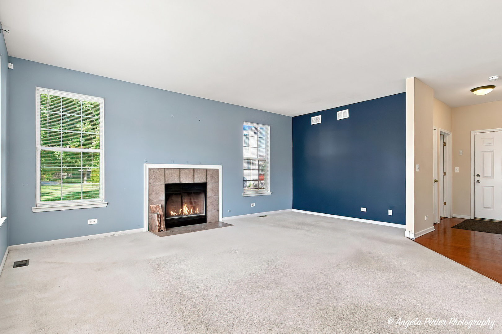 429 W Newbridge Lane
