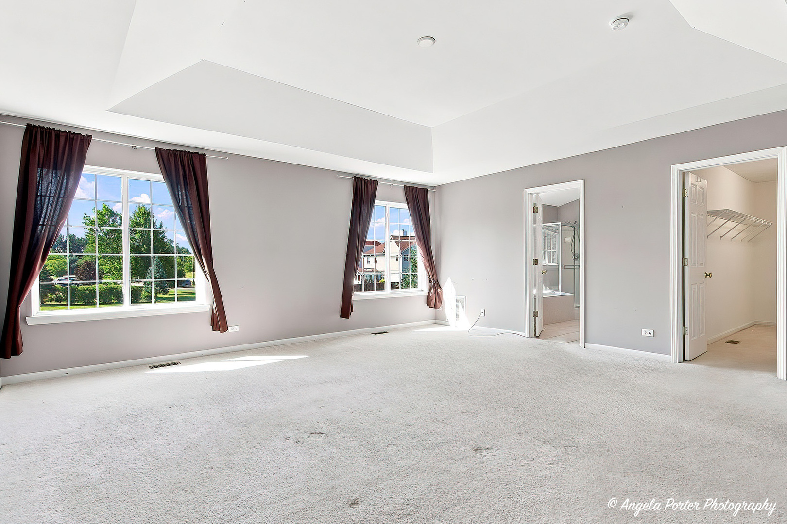429 W Newbridge Lane
