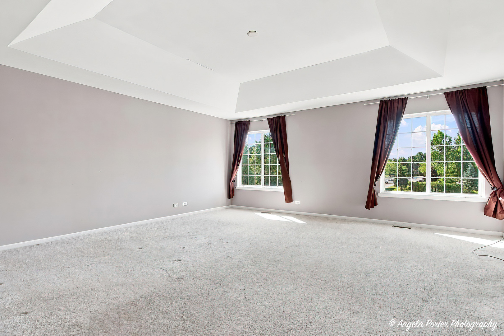429 W Newbridge Lane