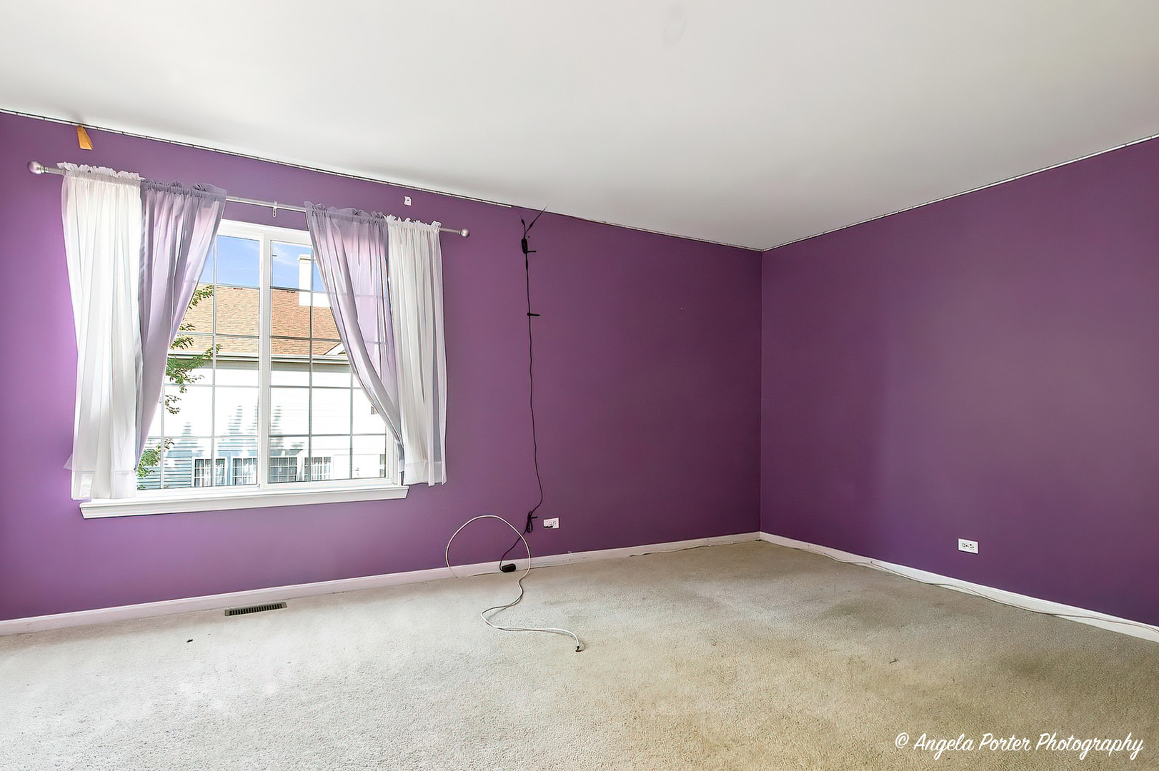 429 W Newbridge Lane