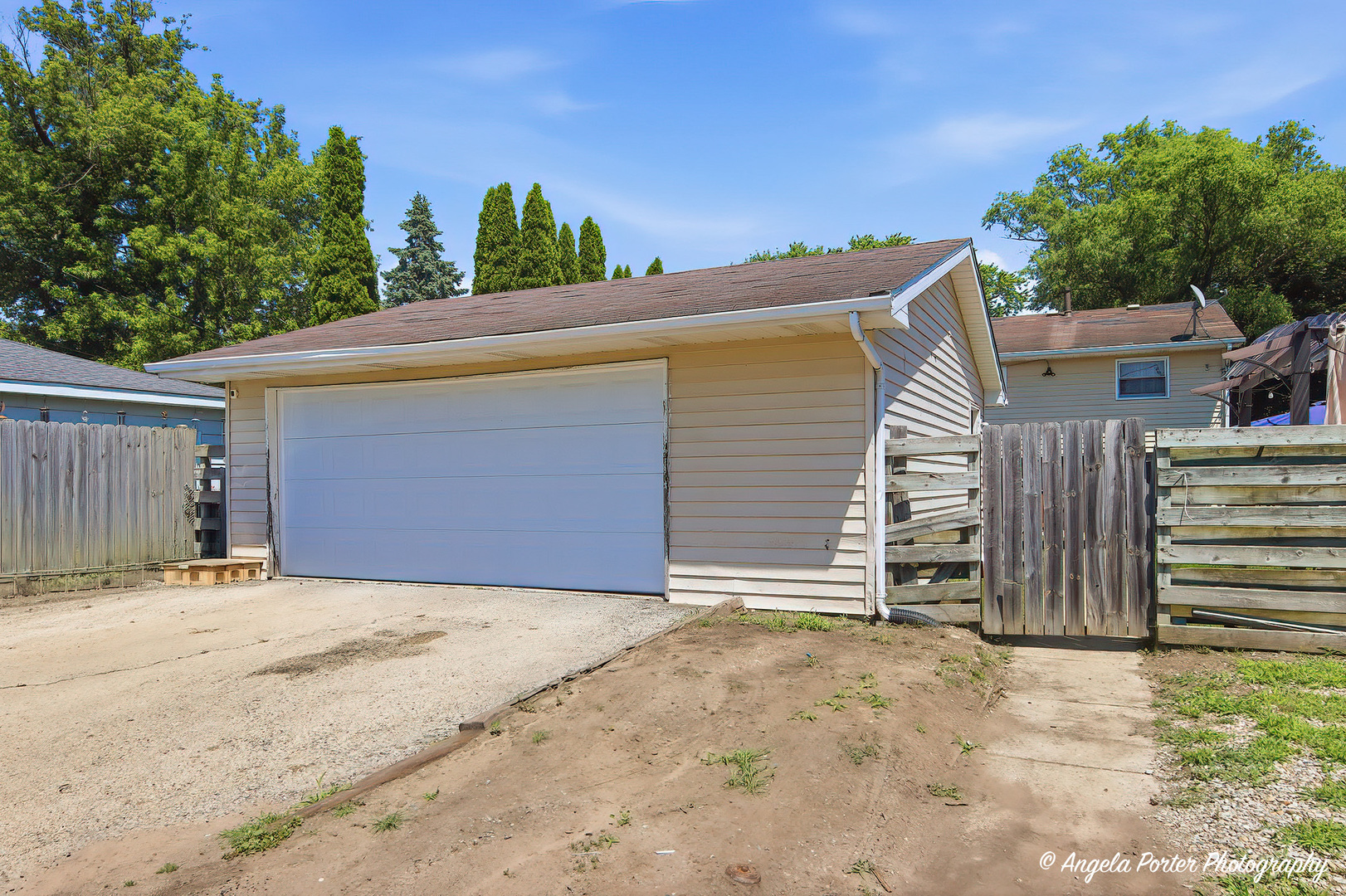 2714 Gilead Avenue