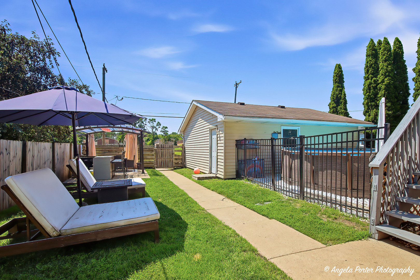 2714 Gilead Avenue