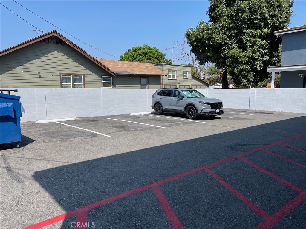 1001 N Van Ness Avenue