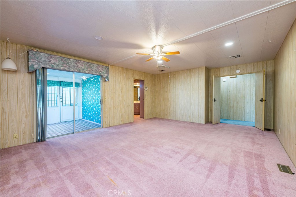 601 N Kirby Street 447