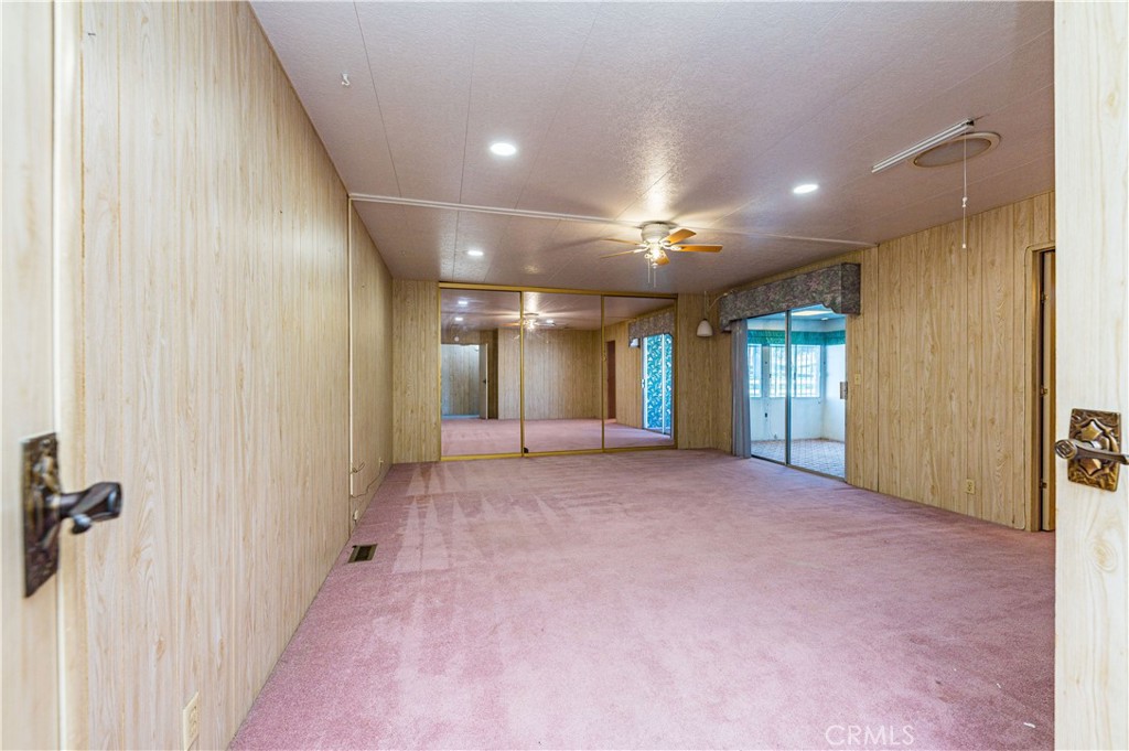 601 N Kirby Street 447