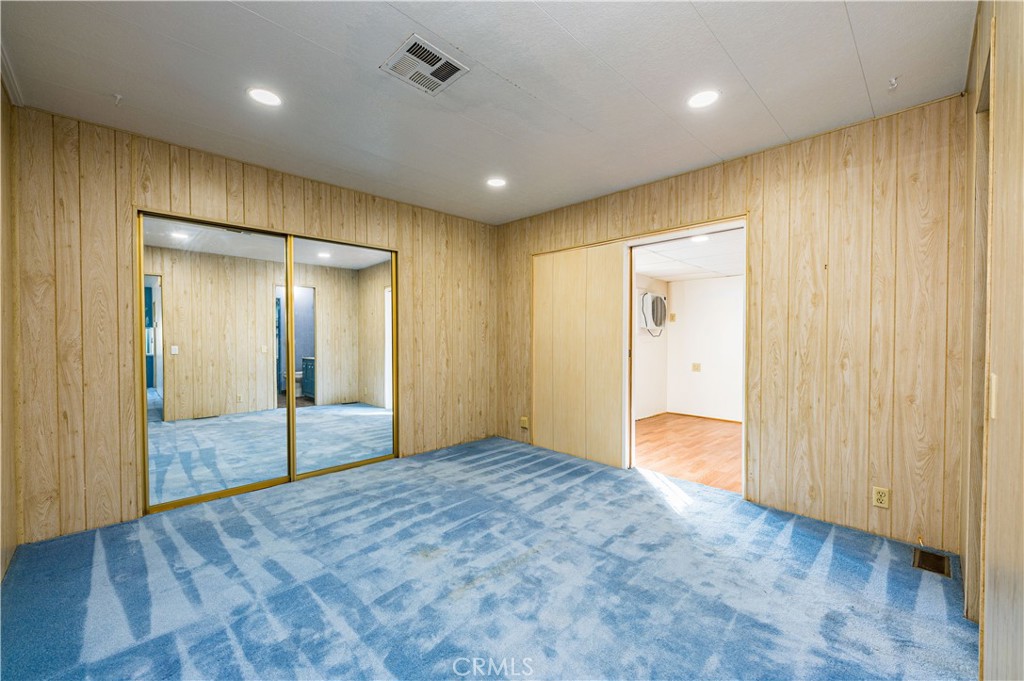 601 N Kirby Street 447