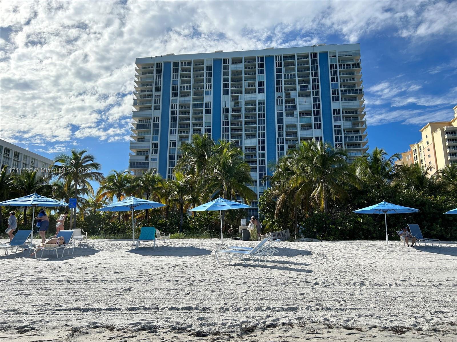 881 Ocean Dr # L5